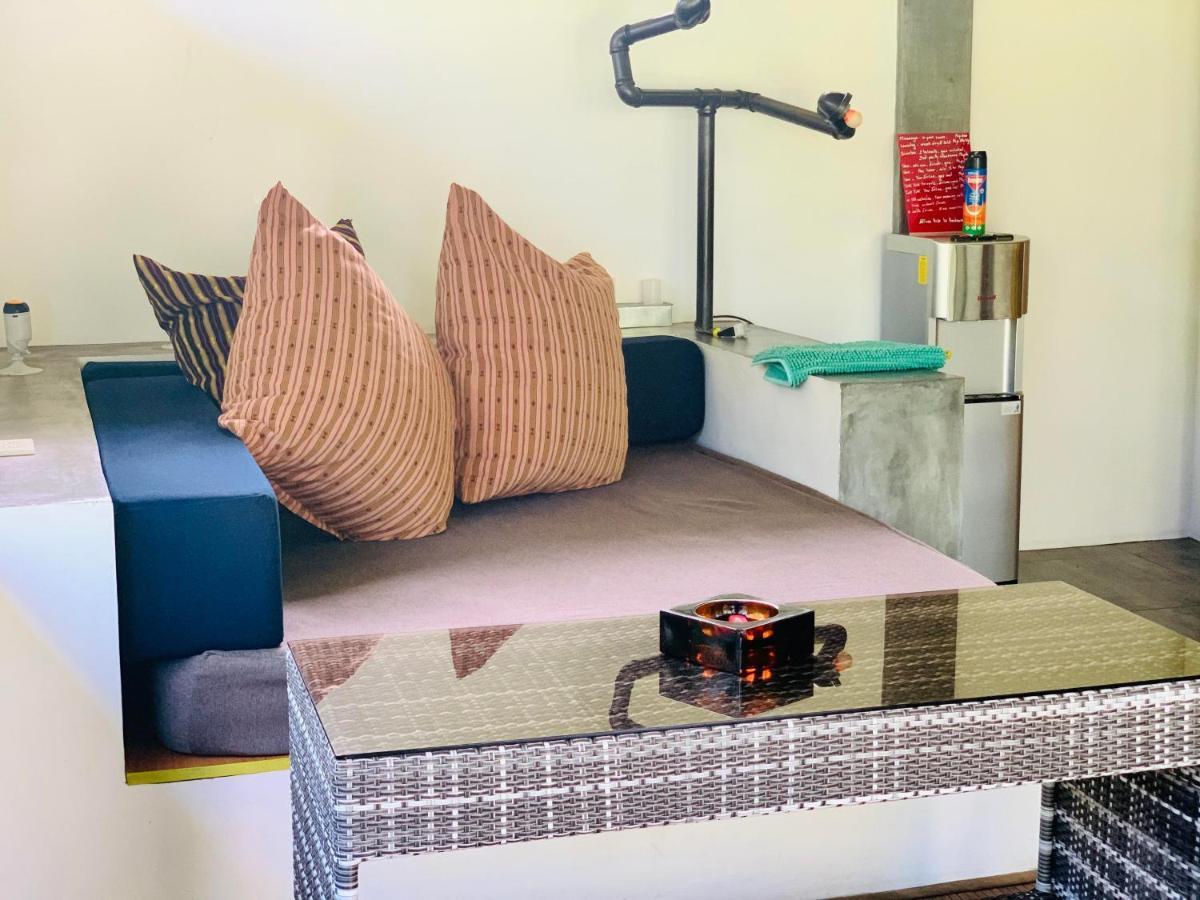Somewhere Else Boutique Resort マンバヤオ エクステリア 写真